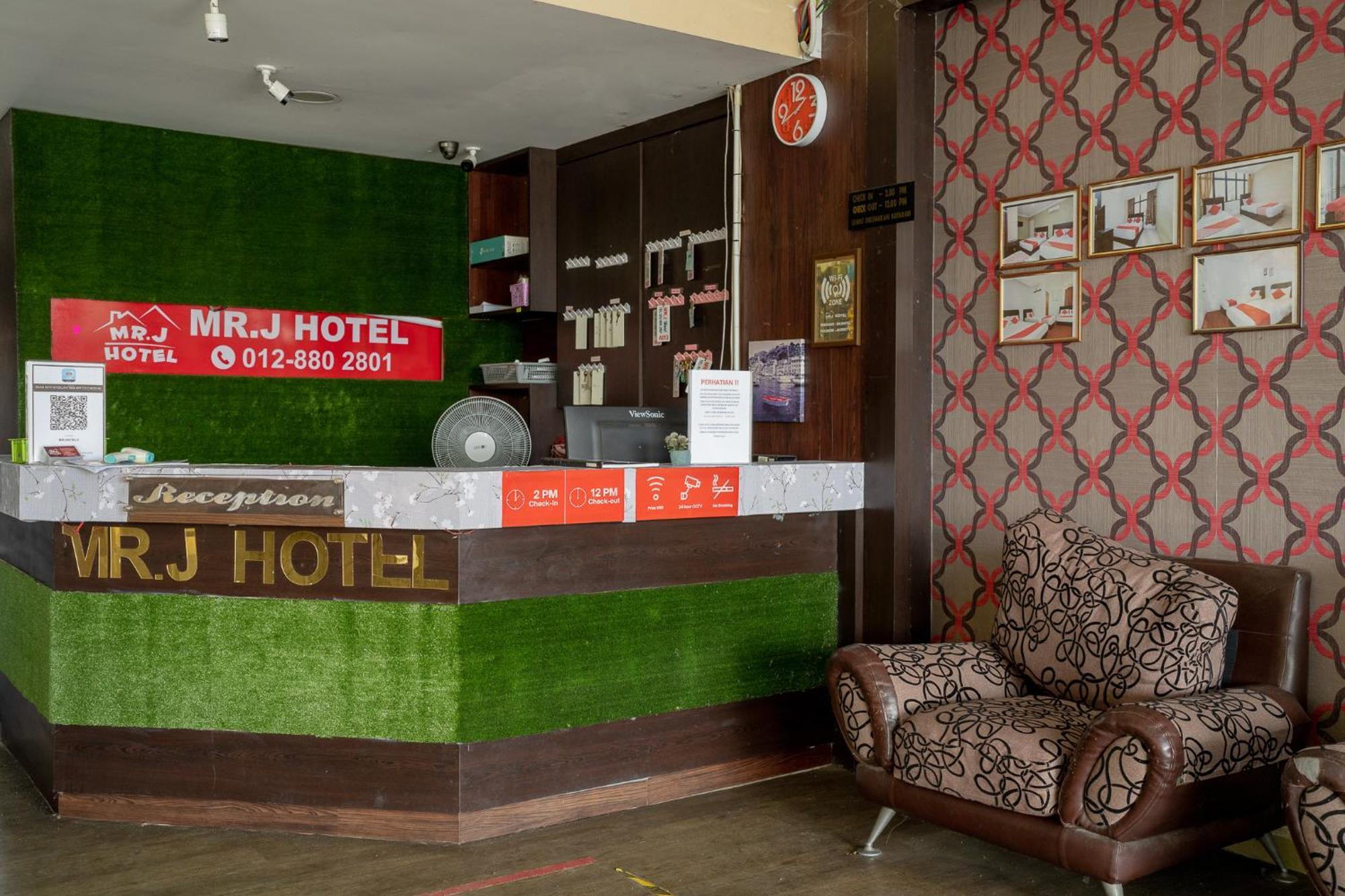 קוטה בארו Mrj Hotel Wakaf Che Yeh 2 מראה חיצוני תמונה