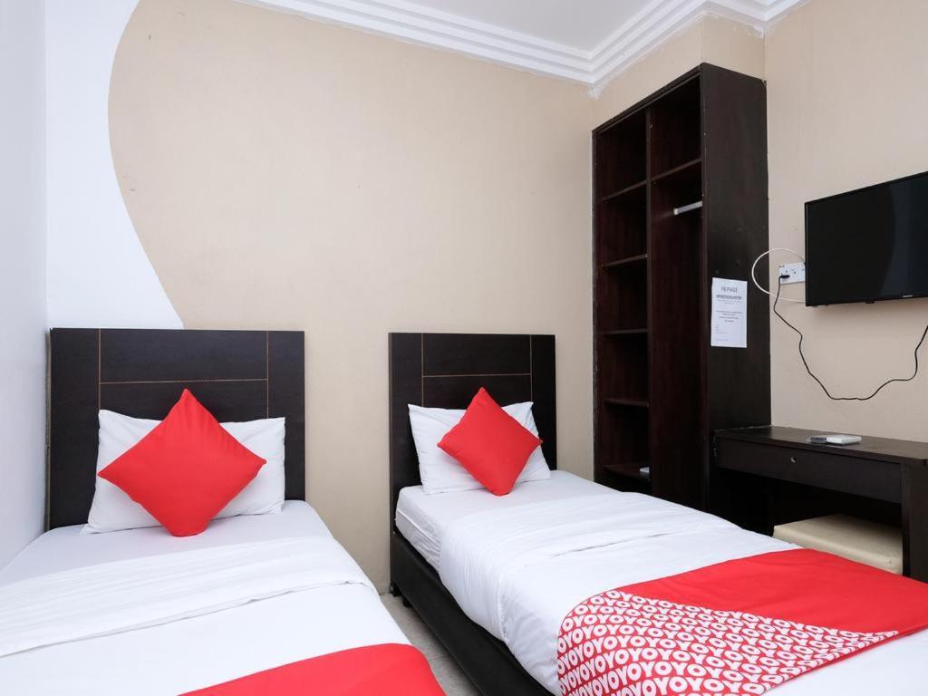קוטה בארו Mrj Hotel Wakaf Che Yeh 2 מראה חיצוני תמונה